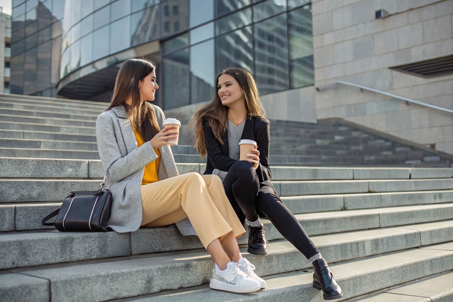 From Gym to Coffee: Styling Your Gymsavvy Activewear for Every Occasion